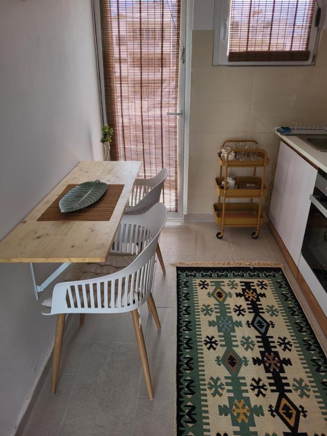 Viva La Veranda Apartment In Central Athena Bagian luar foto